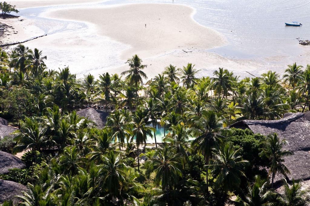 Ravintsara Wellness Hotel Ambaro Exterior photo